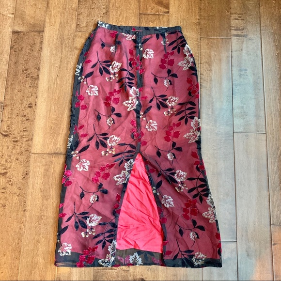 Vintage Velvet Floral Long Skirt - Picture 4 of 4